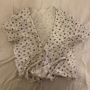 Brandy Floral Wrap around top